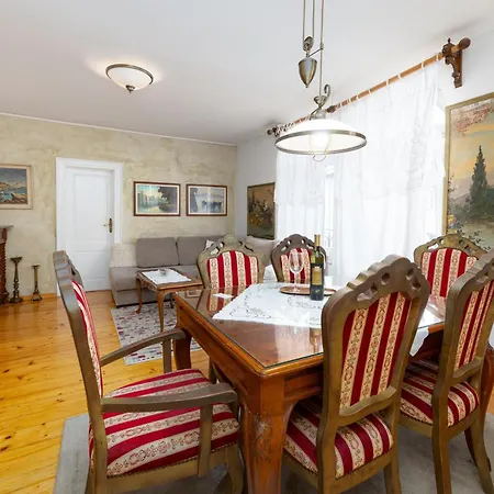 Apartment Dream Old&new Sunny Delight