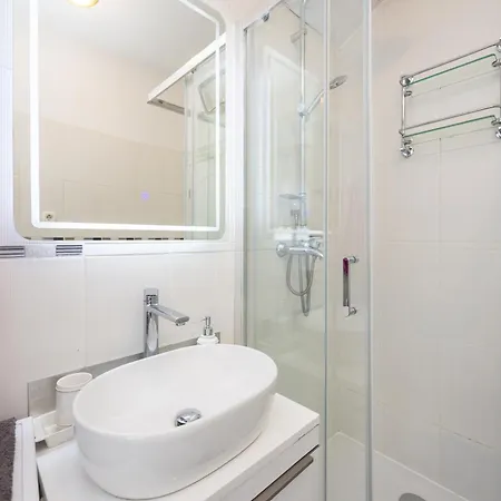 Apartment Dream Old&new Sunny Delight Split